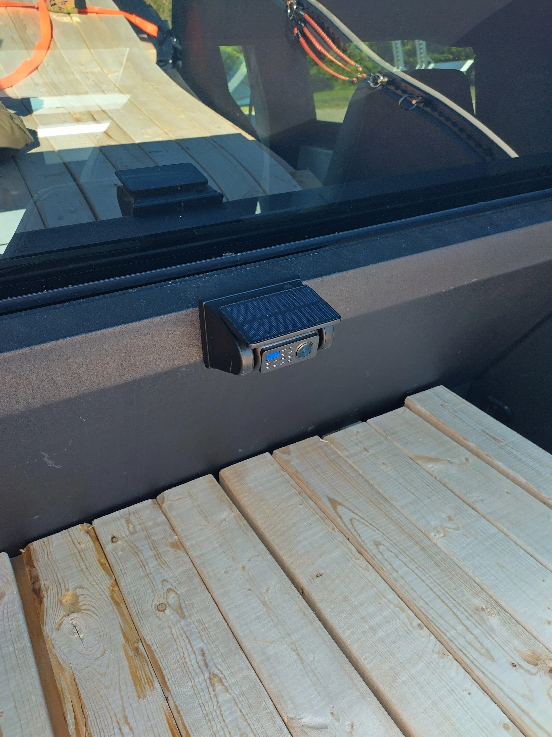 Tesla Cybertruck Hitch mount bed extender for long cargo + quick easy bed camera. IMG_5439