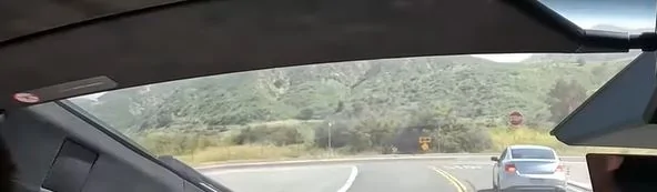 Tesla Cybertruck Visor size changed? 2