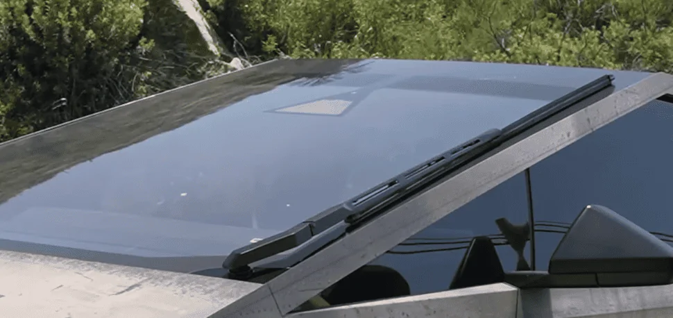 Tesla Cybertruck Visor size changed? 1719957449215-vl