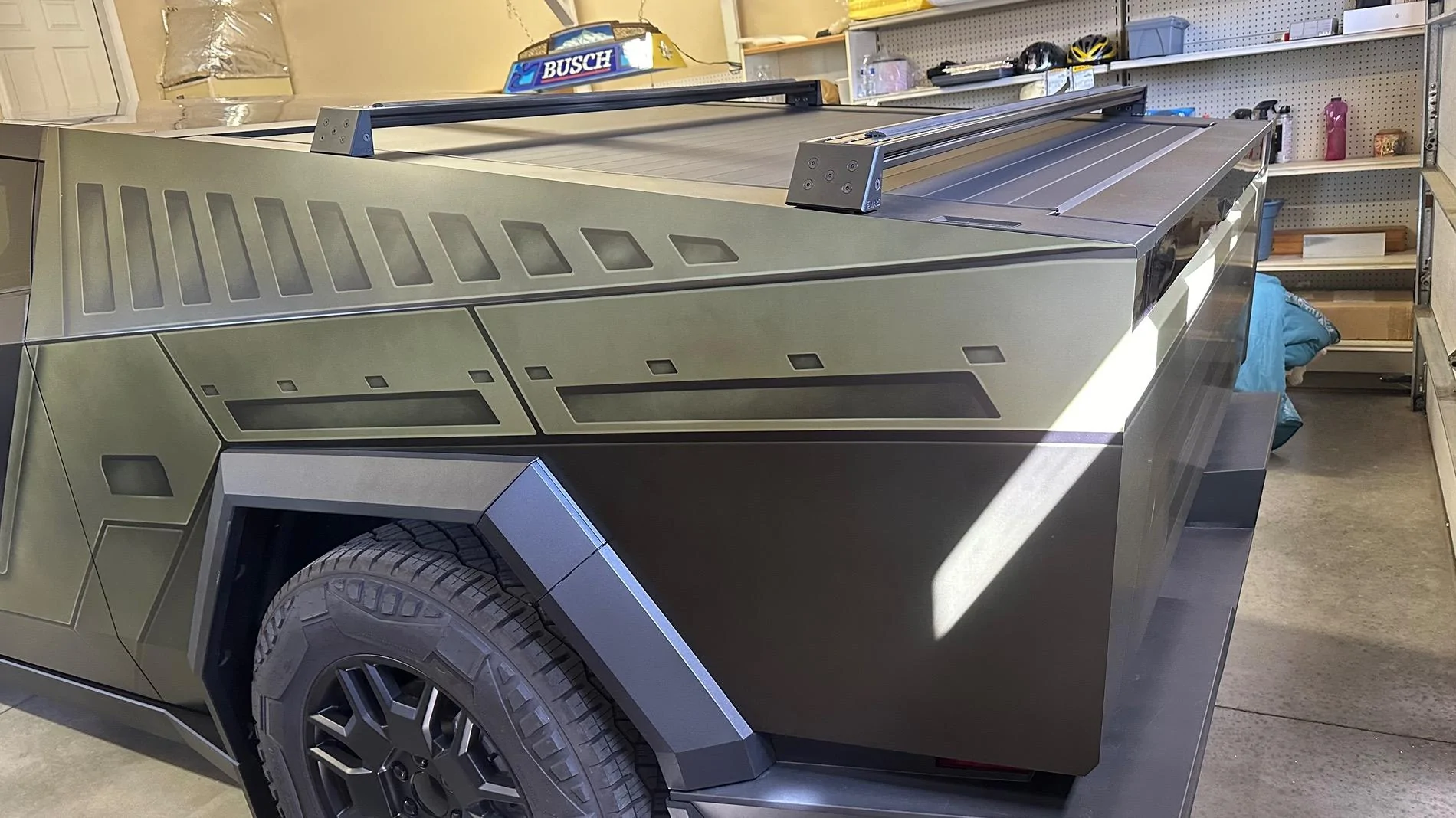 Tesla Cybertruck Roof rack options IMG_1372