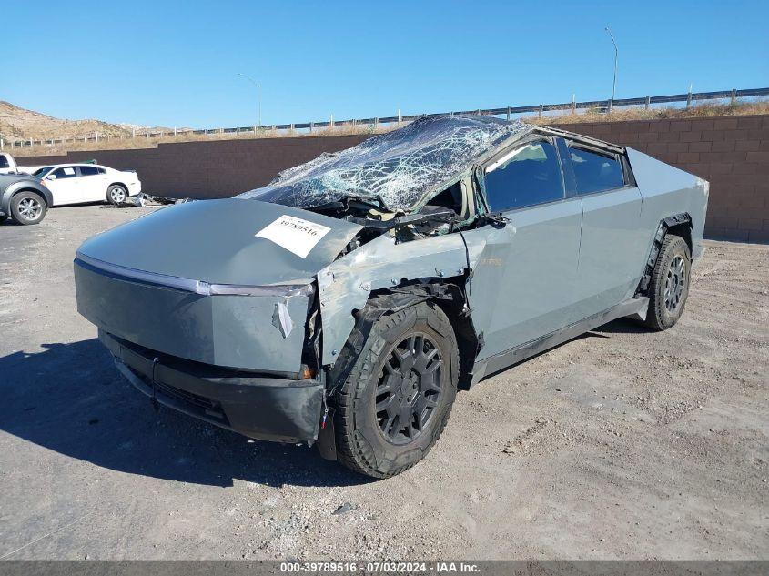 Tesla Cybertruck Totaled Cybertruck (rollover accident) up for auction rrresizer