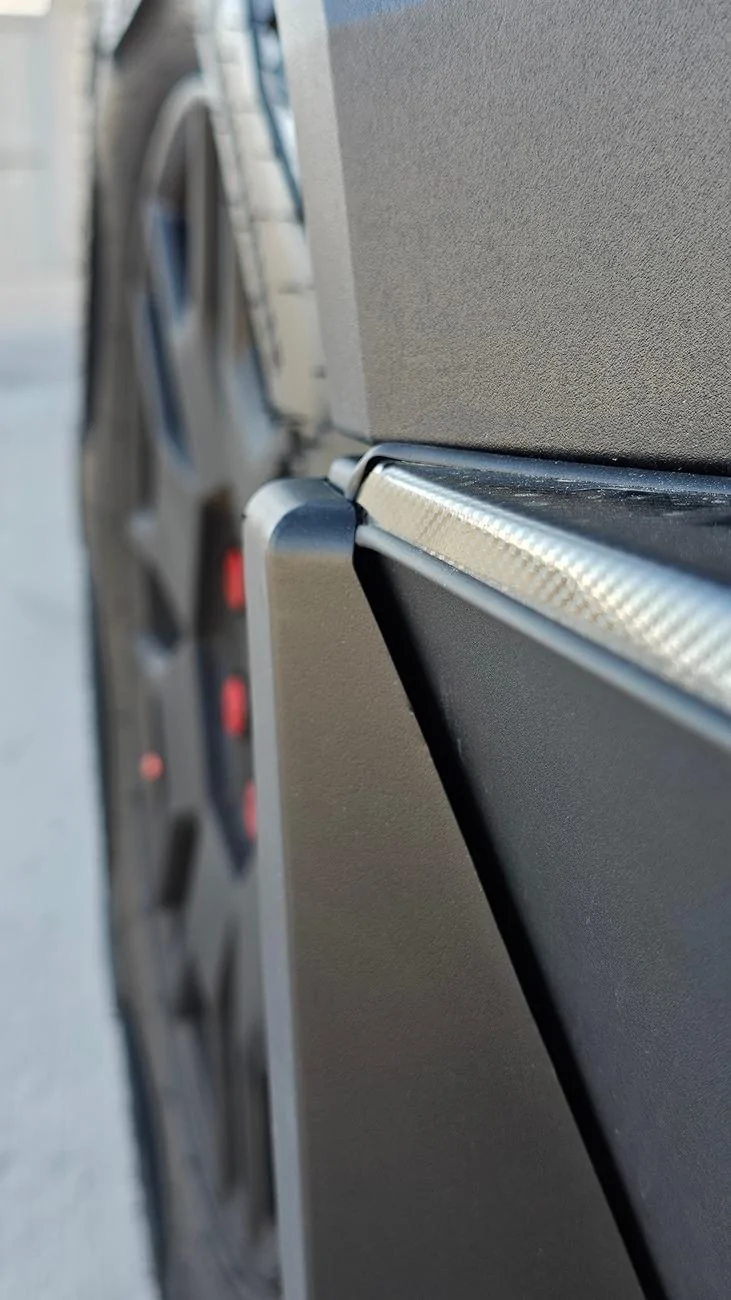 Tesla Cybertruck Source for Low Cost Cybertruck Accessories 20240703_180314