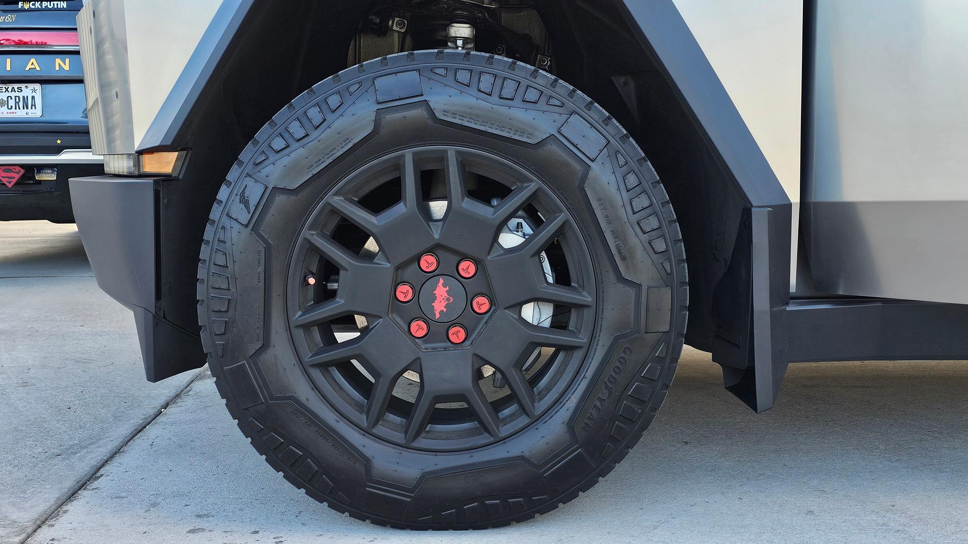 Tesla Cybertruck Source for Low Cost Cybertruck Accessories 20240703_183037