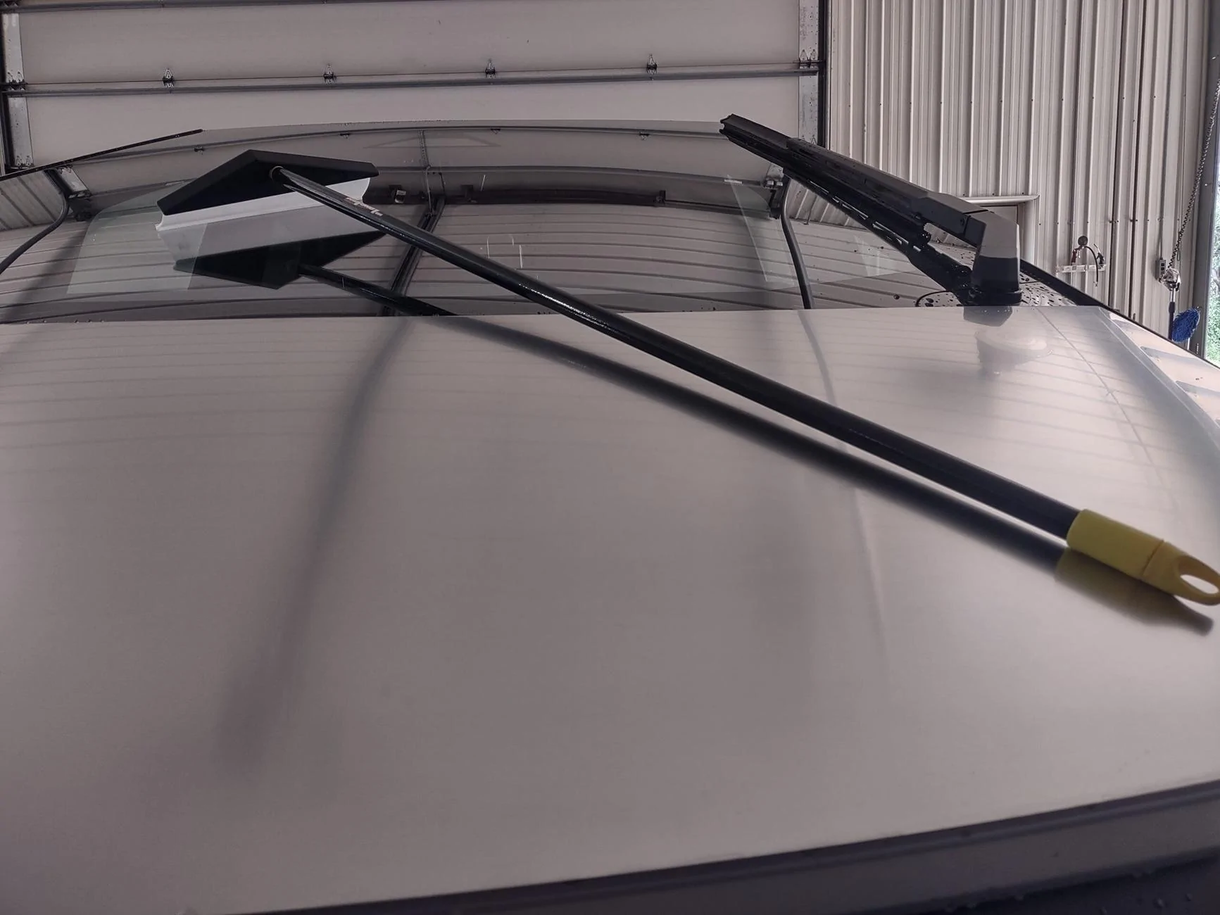 Tesla Cybertruck Cyber Blade.   Fast dry squeegee IMG_20240703_154523958_HDR-1-scaled