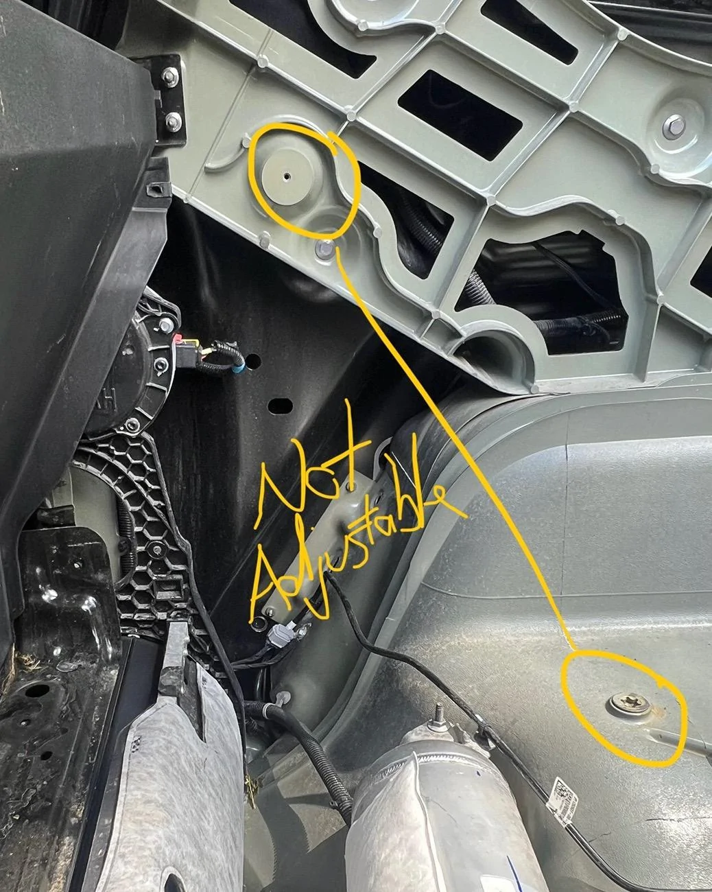 Tesla Cybertruck New Cargo Divider Fitment Issues IMG_1788