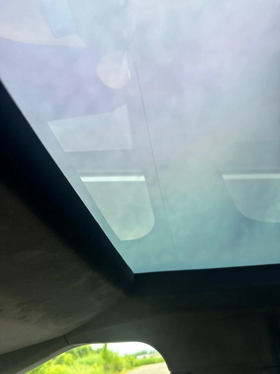 Tesla Cybertruck Watch my Cybertruck ceiling glass spontaneously crack in near real time IMG_2391