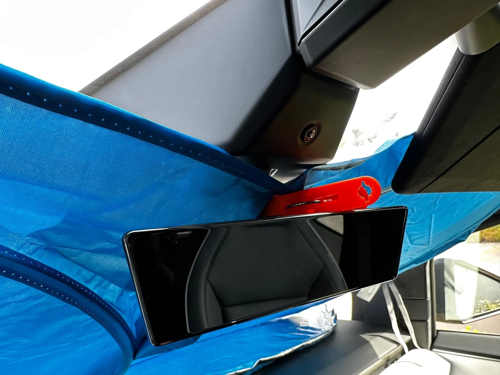 Tesla Cybertruck Temporary Sun Shade solution+Found use for Rear View Mirror IMG_4892