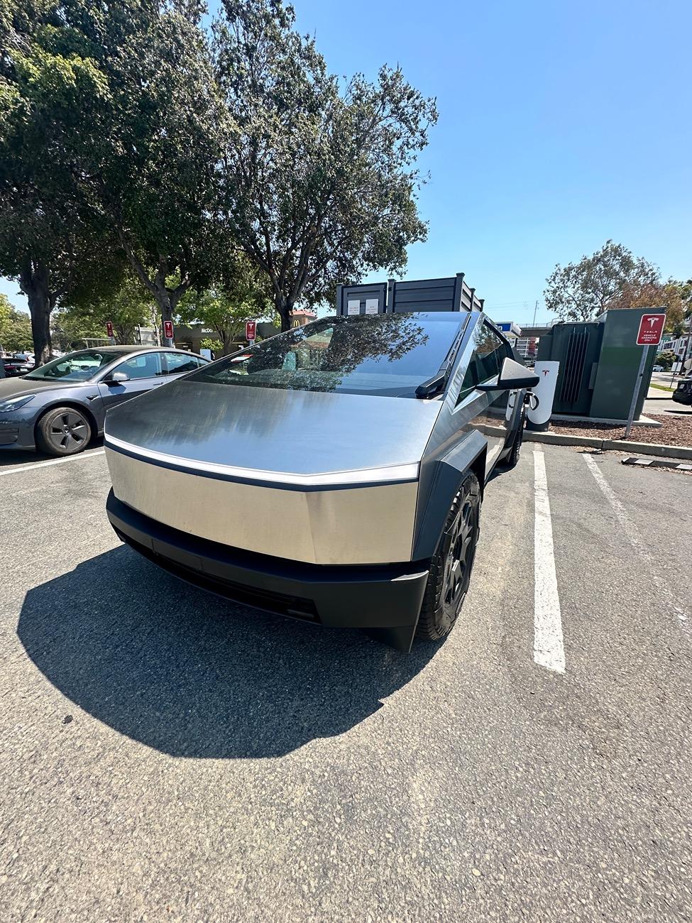 Tesla Cybertruck BestEvMod 4TH OF JULY RAFFLE IMG_0764