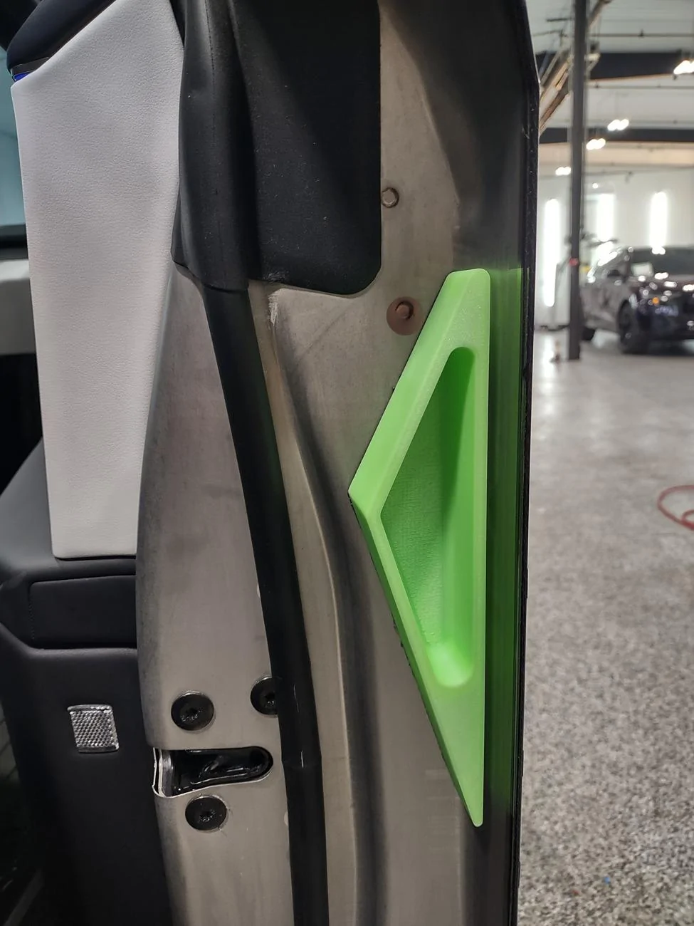 Tesla Cybertruck Finger Print less door handles (glow in the dark) IMG_20240522_131918199_HDR