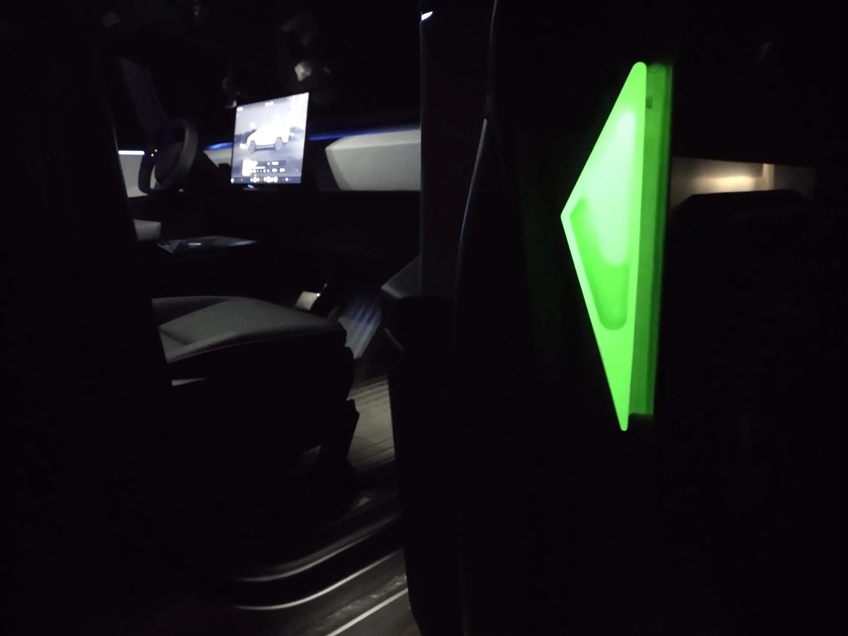 Tesla Cybertruck Finger Print less door handles (glow in the dark) IMG_20240531_104812546