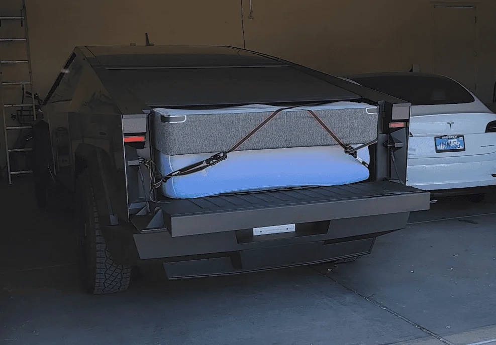 Tesla Cybertruck Daily random Cybertruck photos thread - Post Yours! 📸 🤳 1720279049477-
