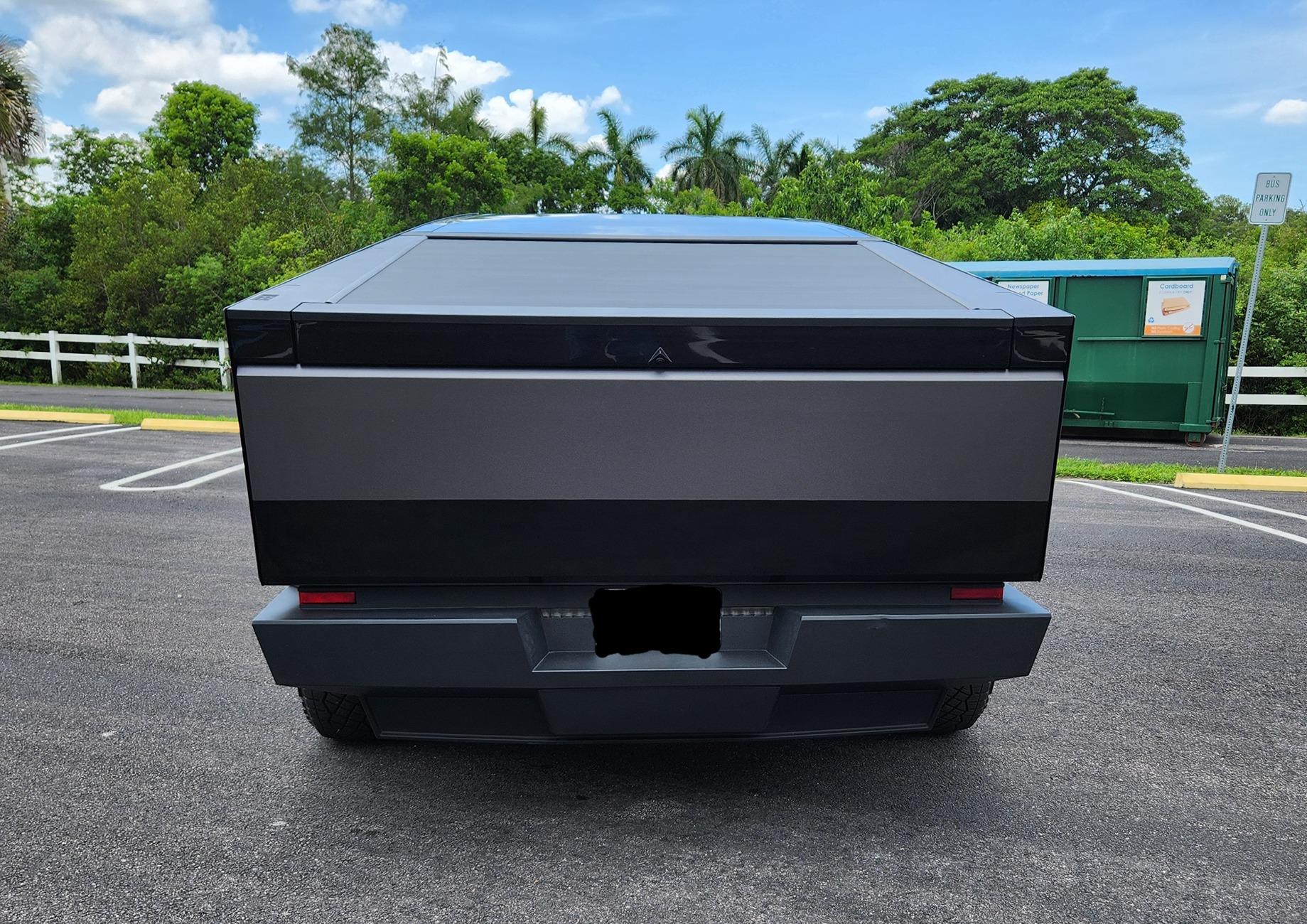 Tesla Cybertruck Charcoal Metallic Gray w/ Satin PPF Overlay and Gloss Black Rockers 20240707_135459