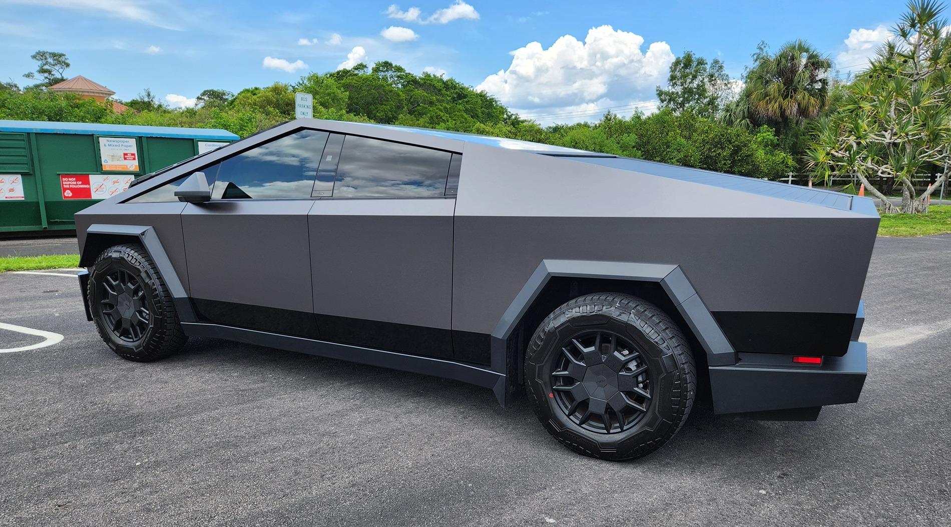 Tesla Cybertruck Charcoal Metallic Gray w/ Satin PPF Overlay and Gloss Black Rockers 20240707_135449