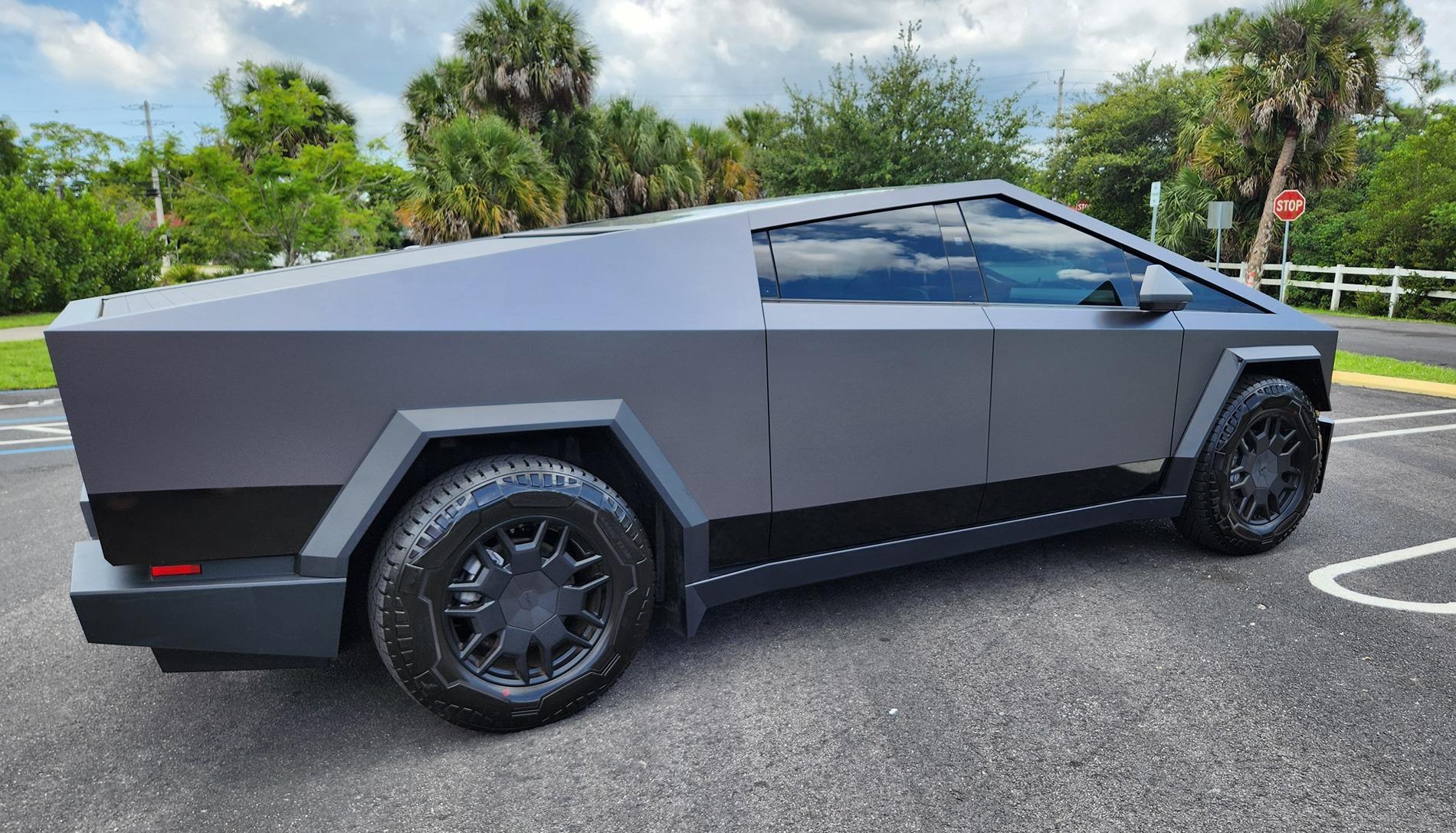 Tesla Cybertruck Charcoal Metallic Gray w/ Satin PPF Overlay and Gloss Black Rockers 20240707_135522