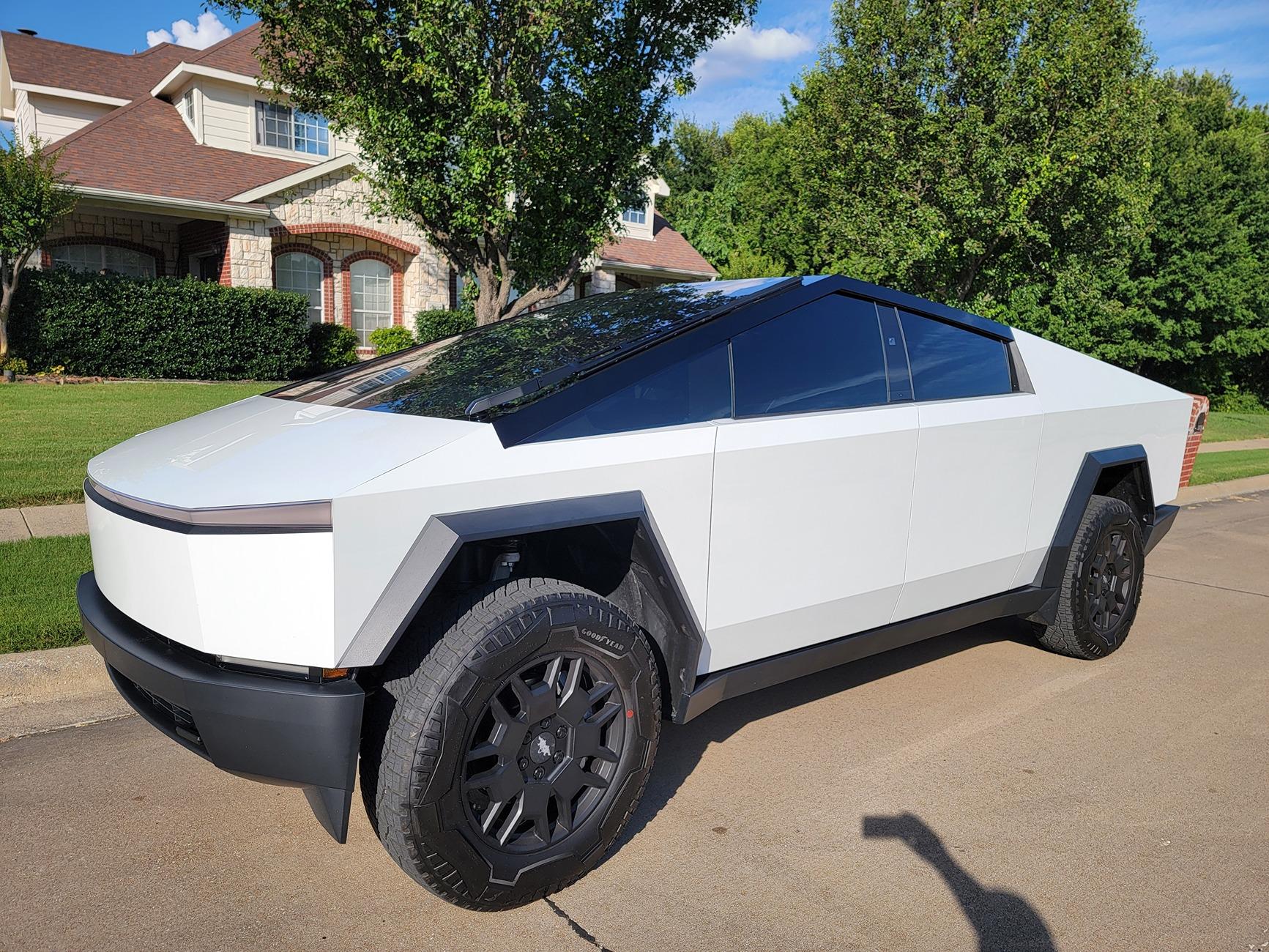 Tesla Cybertruck Brake Caliper Covers? CyberBeast3
