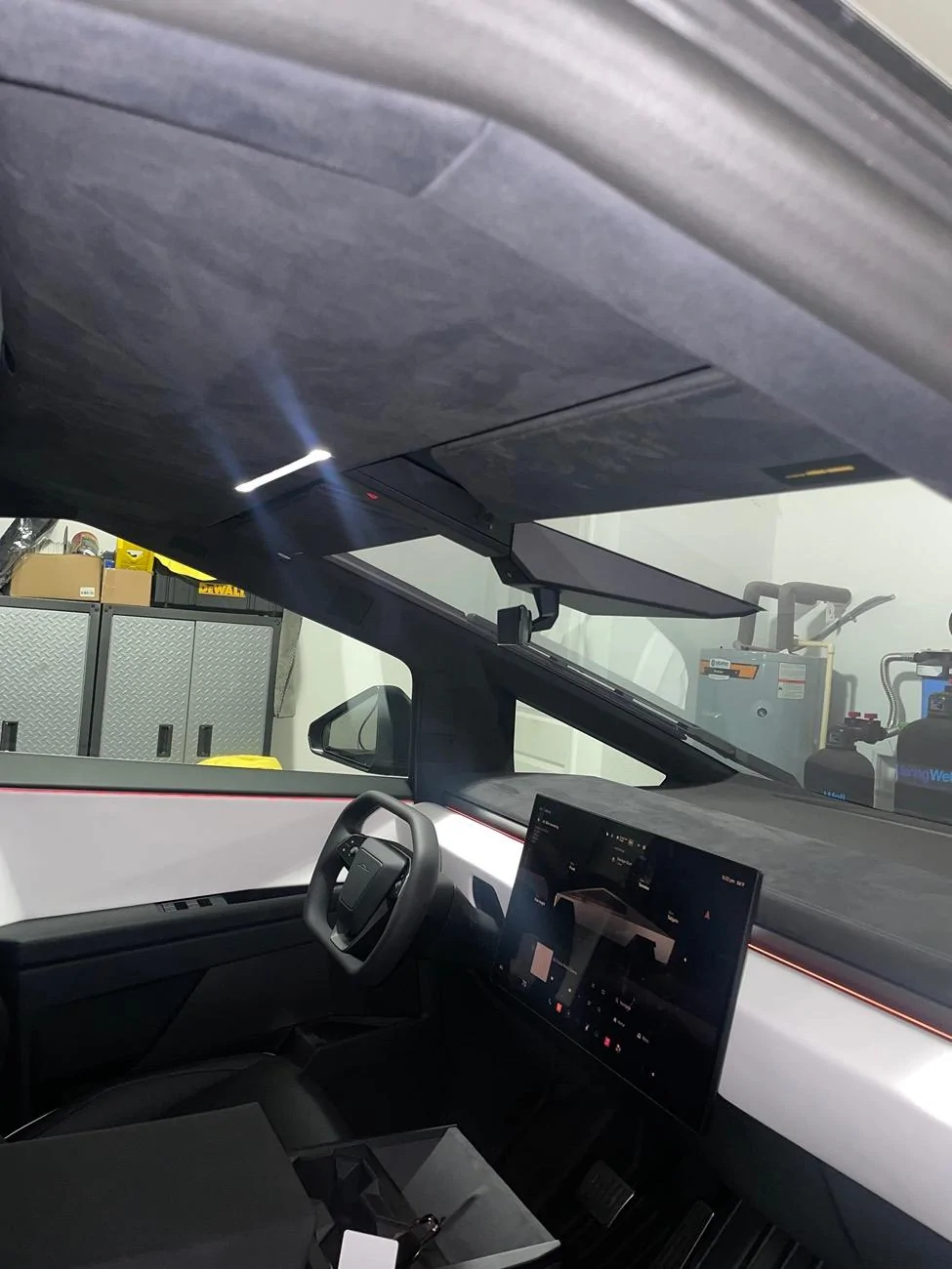 Tesla Cybertruck Beast vs AWD interior photos? IMG_5147
