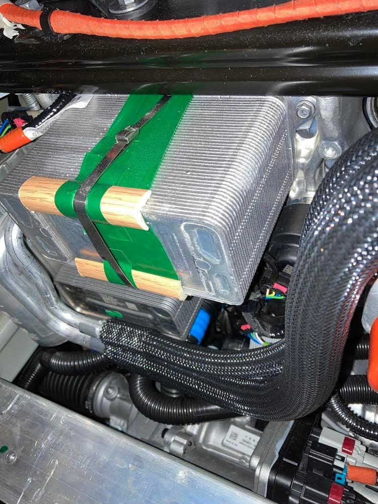 Tesla Cybertruck Frunk liner -engineering question / observation tesla-model-y-jpe