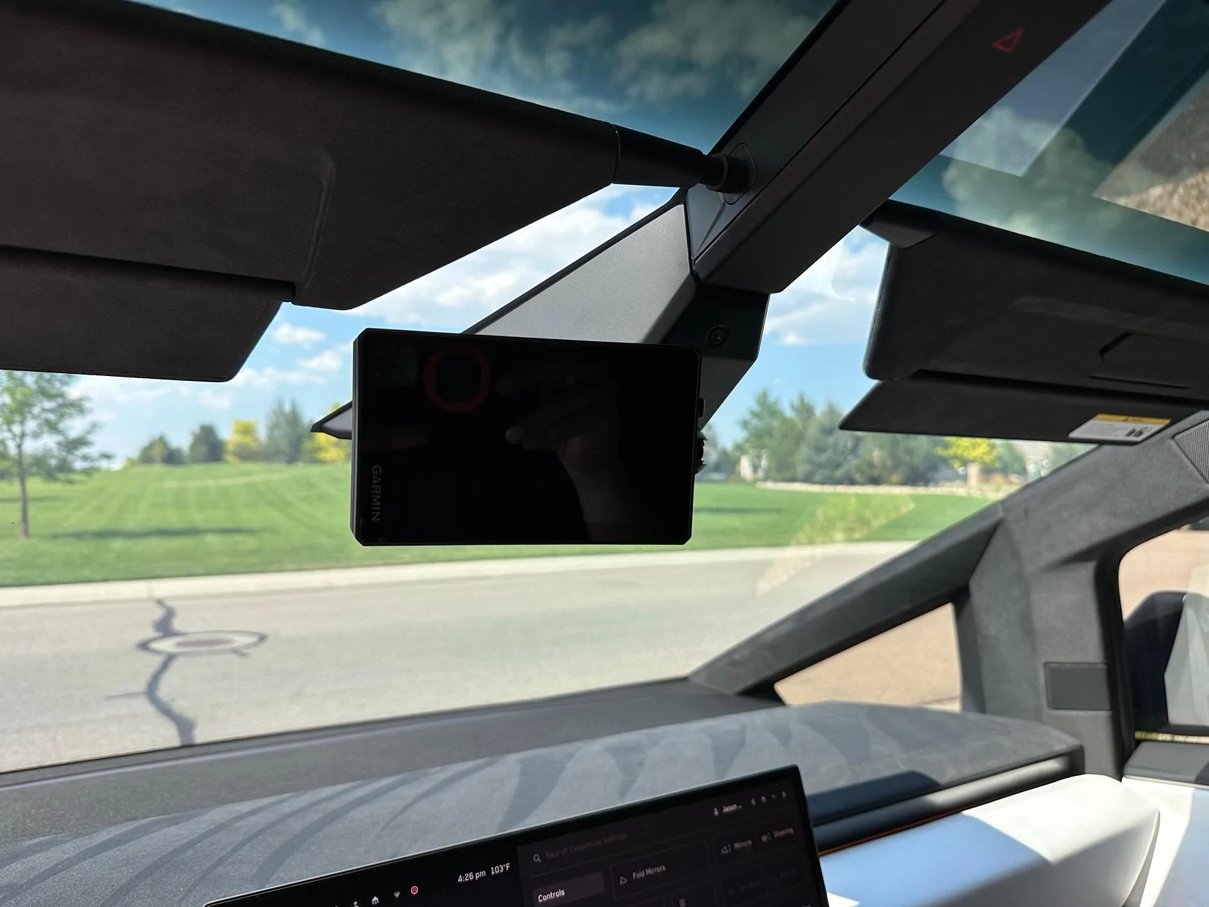 Tesla Cybertruck Replacing the rearview mirror with this... 1720826295648-s1