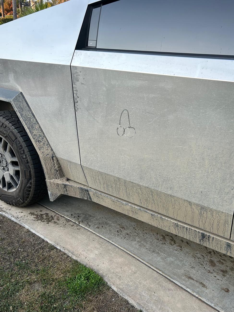 Tesla Cybertruck My "Montana Wrap" IMG_4073