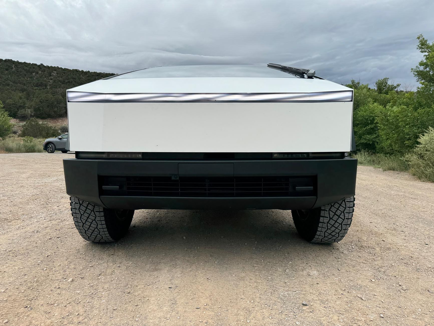 Tesla Cybertruck Flexible mud flaps for off road IMG_0787