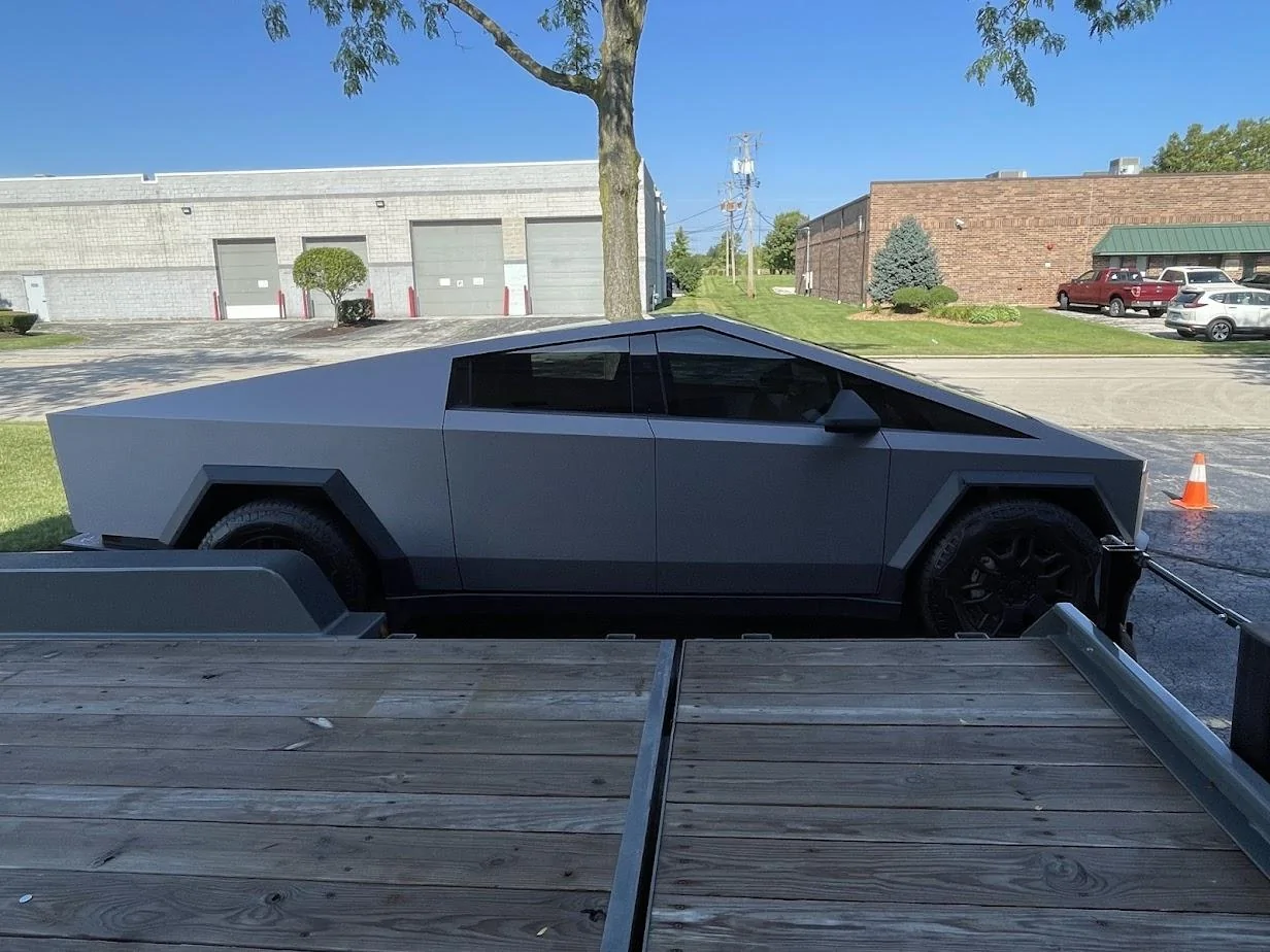 Tesla Cybertruck Brushed Steel Wrap (Avery) IMG_3018