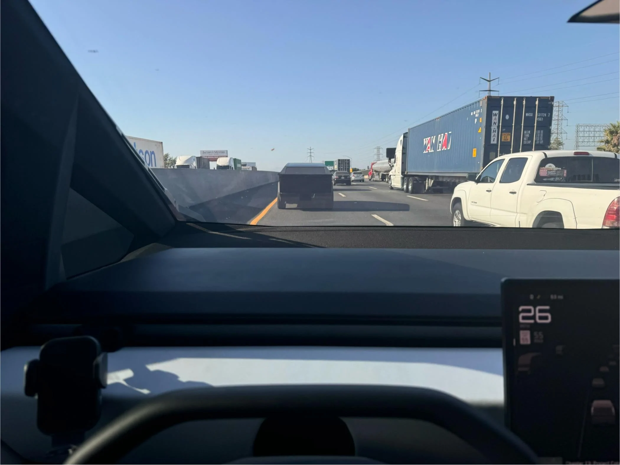 Tesla Cybertruck Saw a cybertruck in my cybertruck! IMG_3900