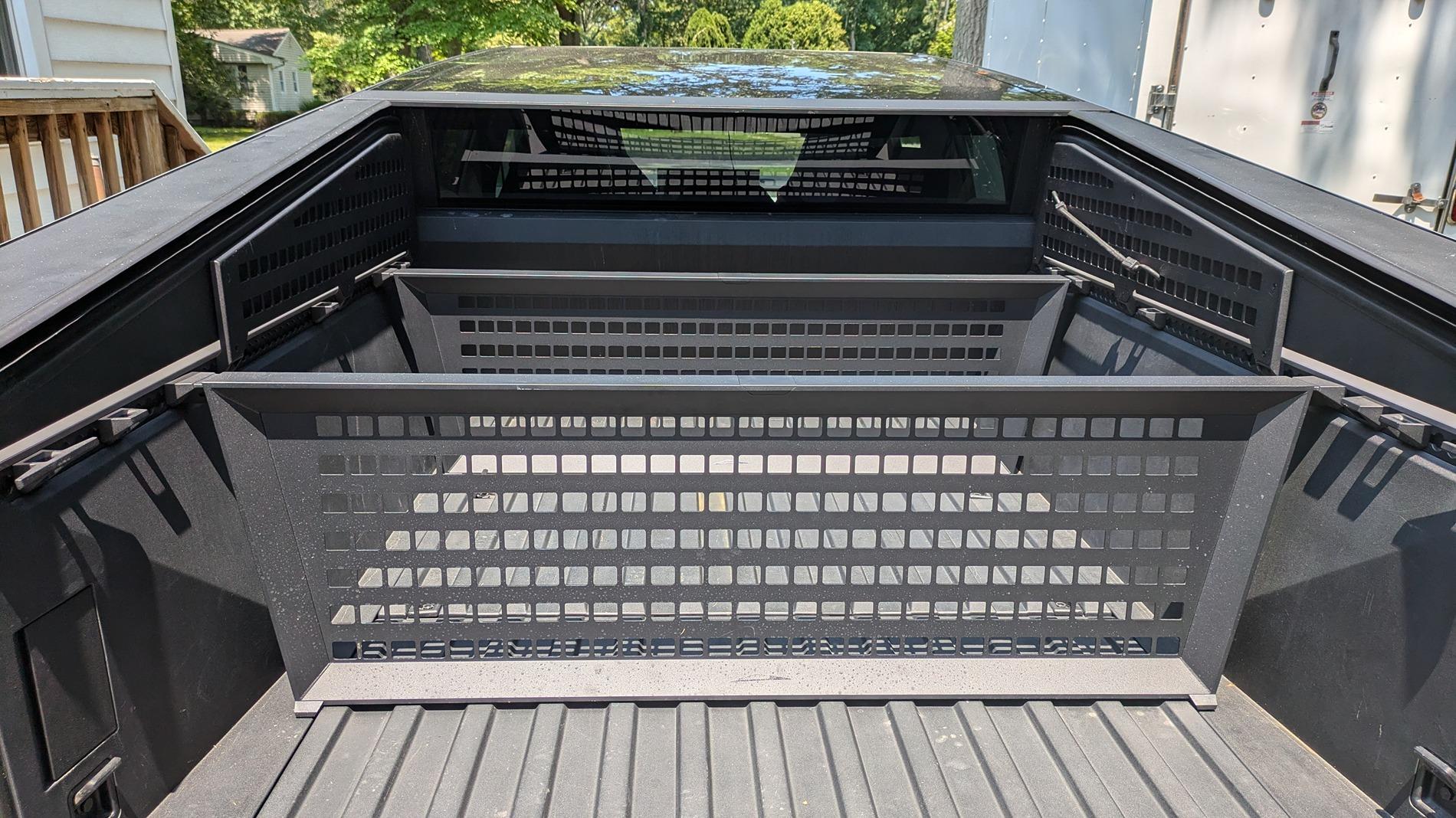 Tesla Cybertruck Vault Divider worth $350?? PXL_20240717_170605921.MP