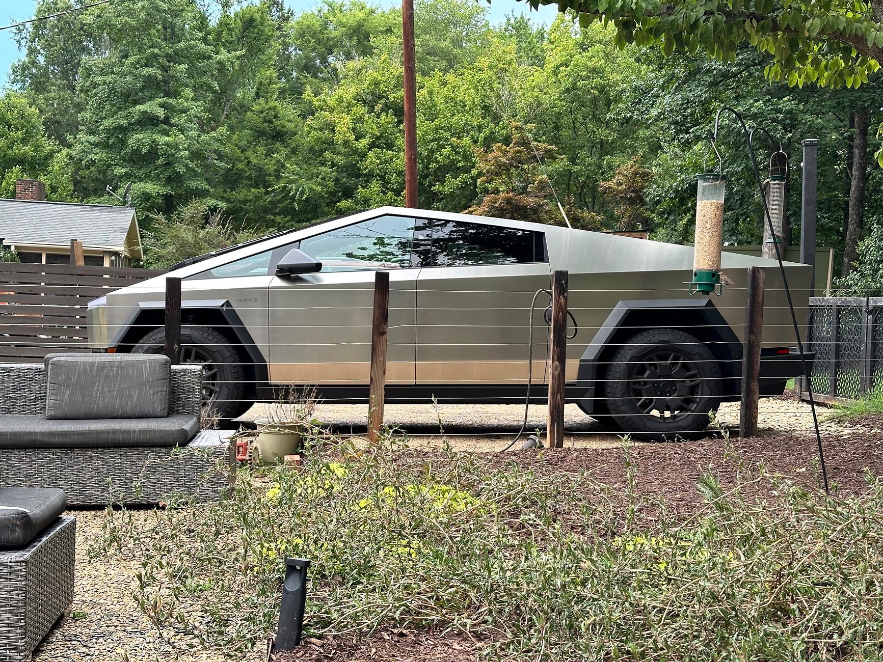 Tesla Cybertruck Sitting slightly more nose down? IMG_4795