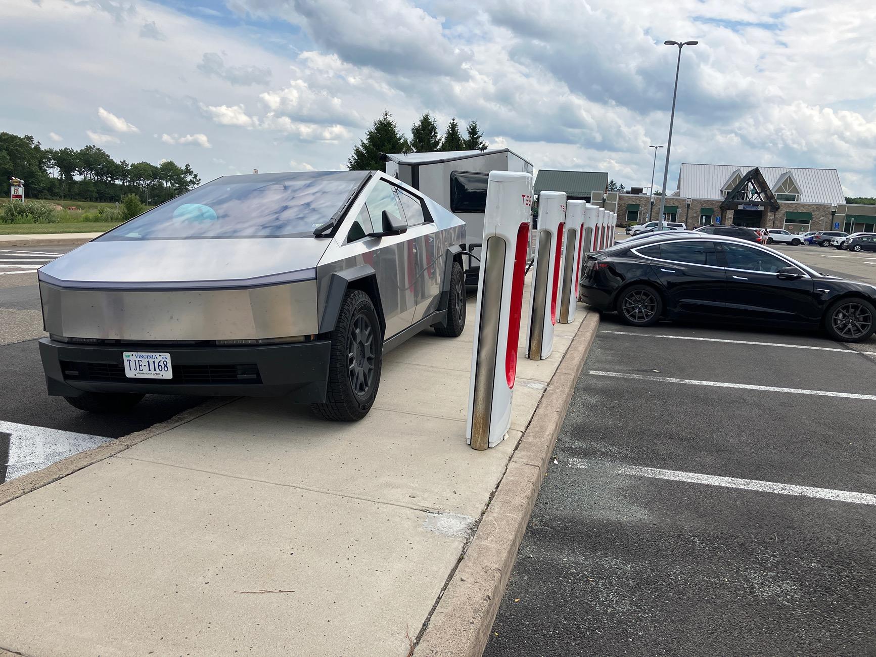 Tesla Cybertruck Visits here reduced after delivery… IMG_0263