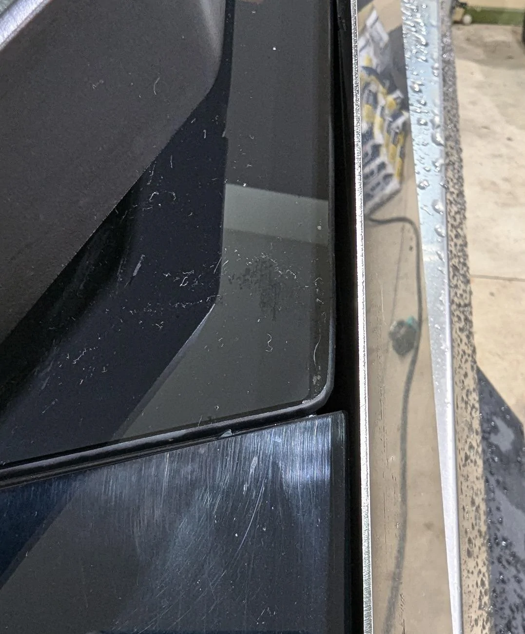 Tesla Cybertruck Missing gasket near wiper? PXL_20240722_232848245
