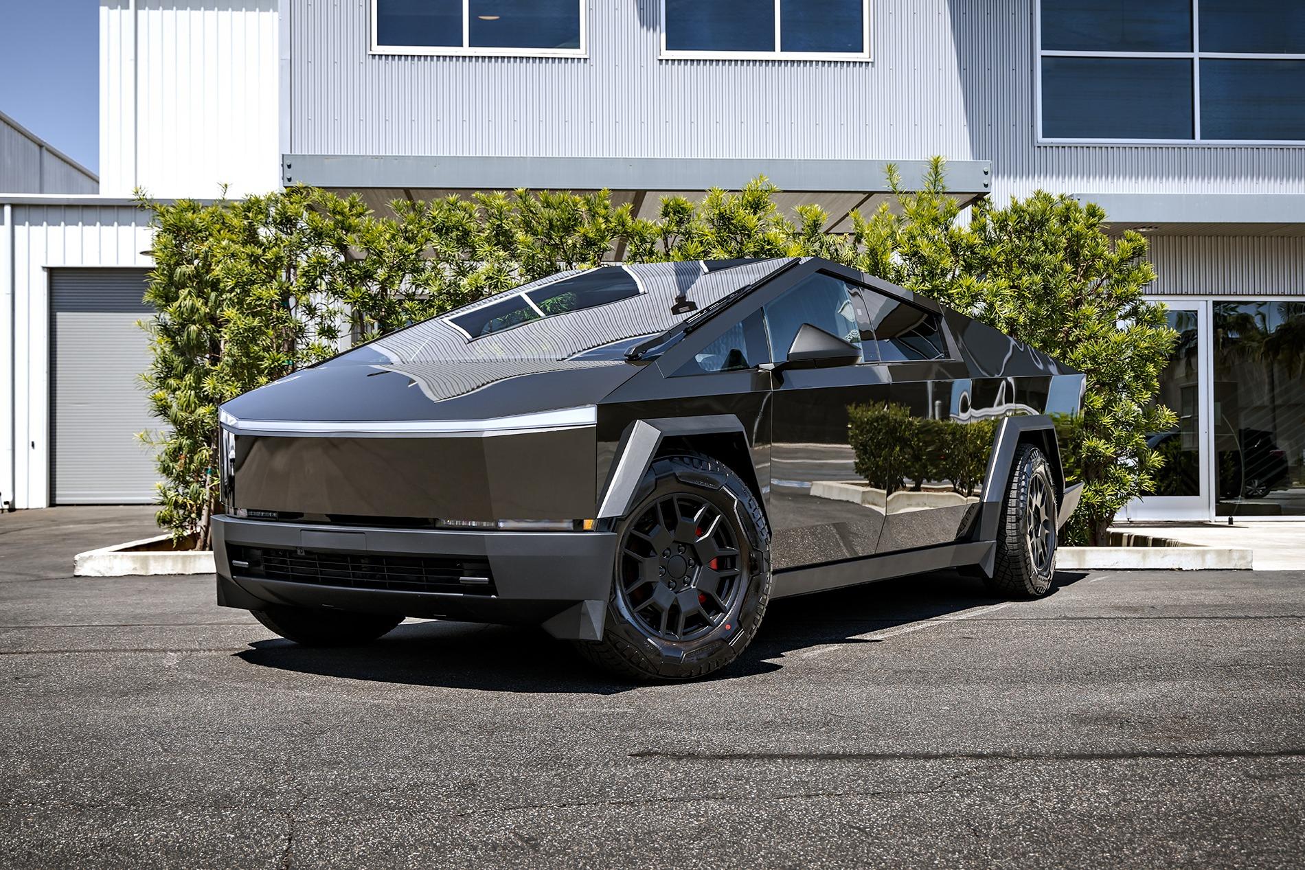 Tesla Cybertruck Platinum Pure PPF Cybertruck by UP (Yes, Another one!) BPAS Albert Mesa Tesla Cybertruck 1920px web  (9)