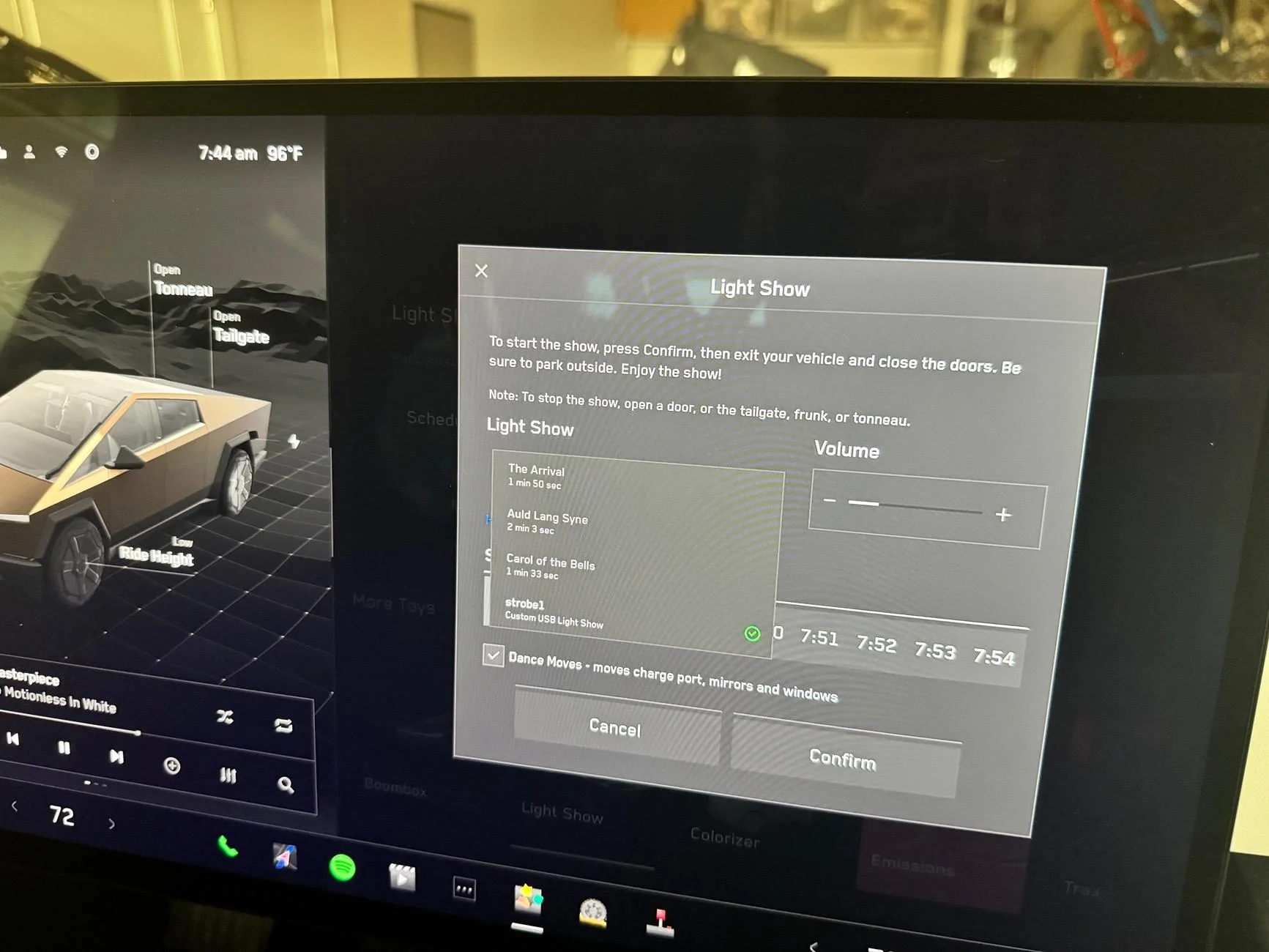Tesla Cybertruck Custom Lightshows no longer work? IMG_9826