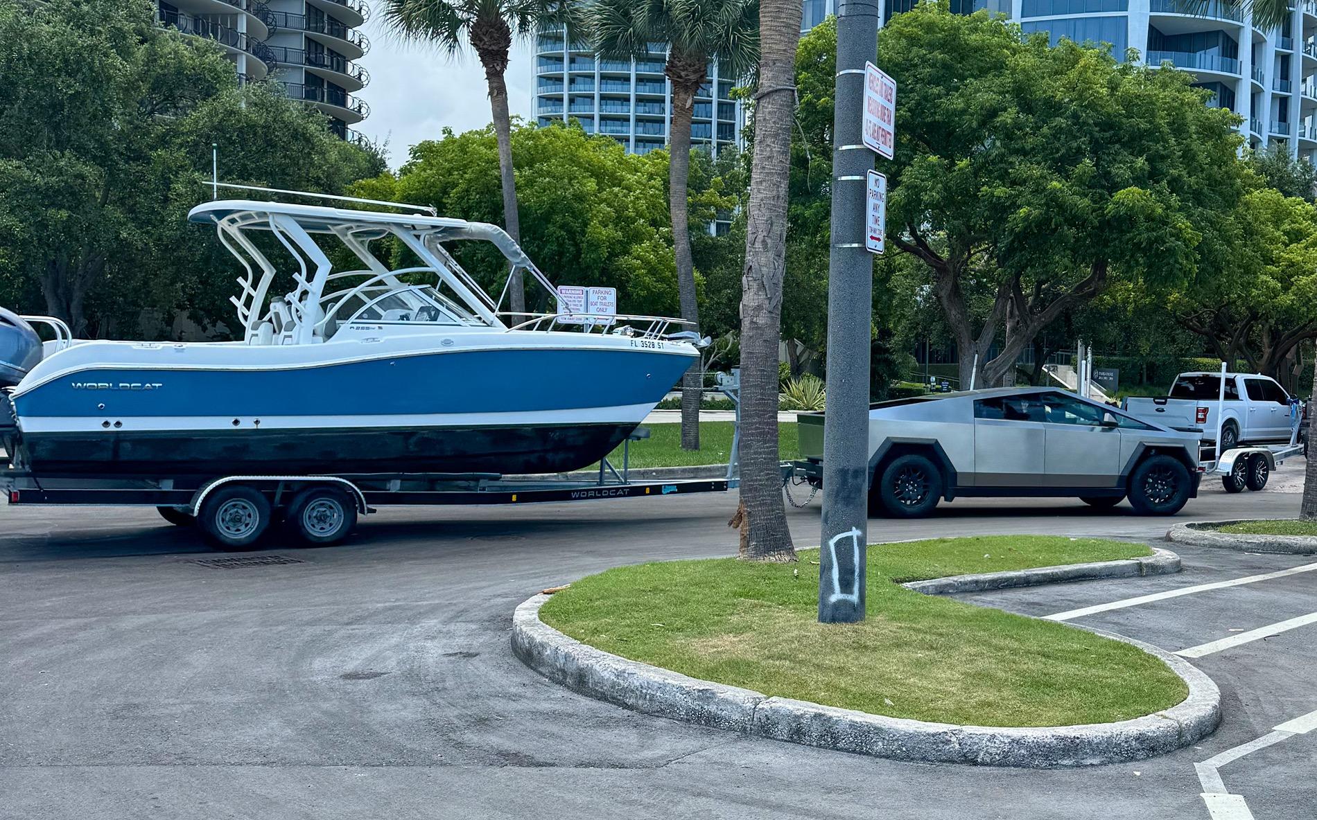 Tesla Cybertruck Great First Towing Experience ~9000 lbs (Boat + Trailer) IMG_7797