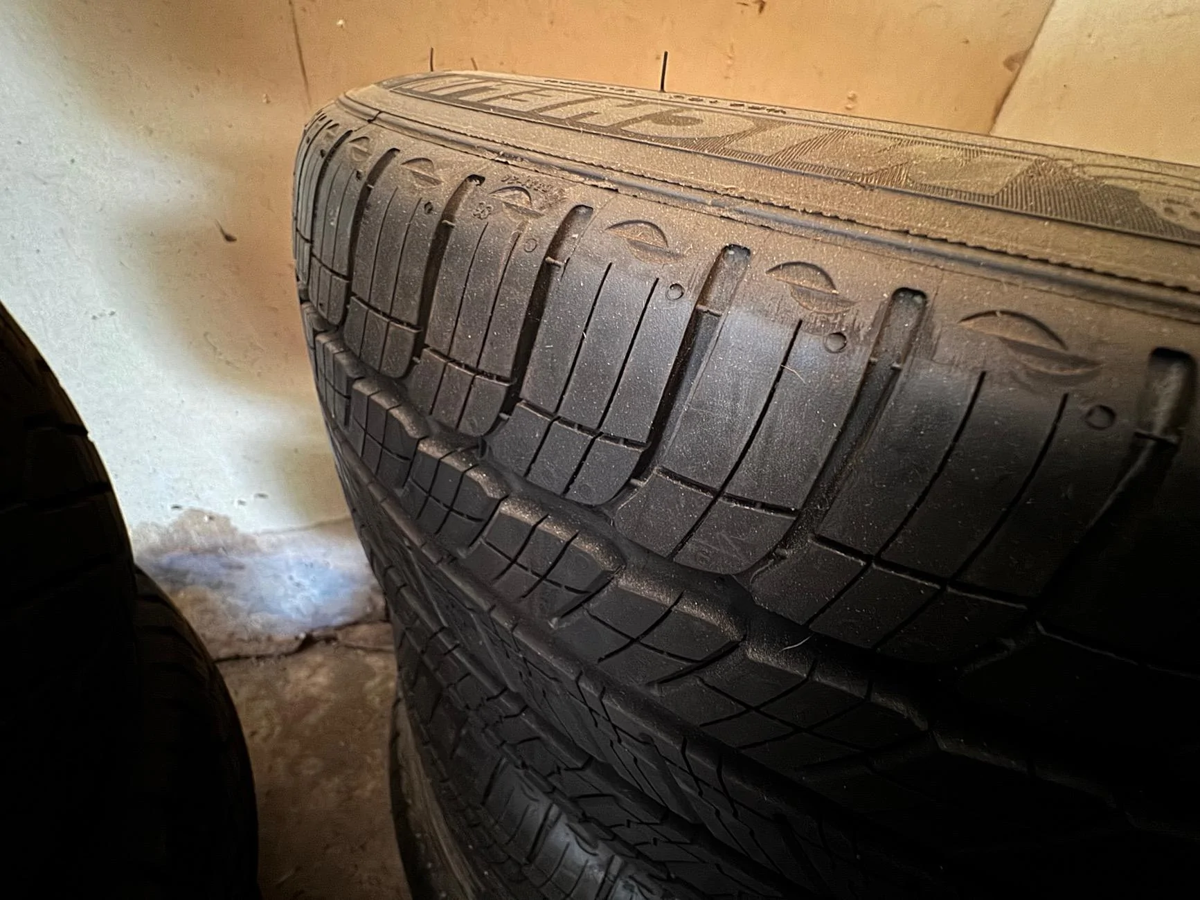 Tesla Cybertruck Original mint Tesla wheel and tires for CyberTruck, M3, and MY IMG_4716