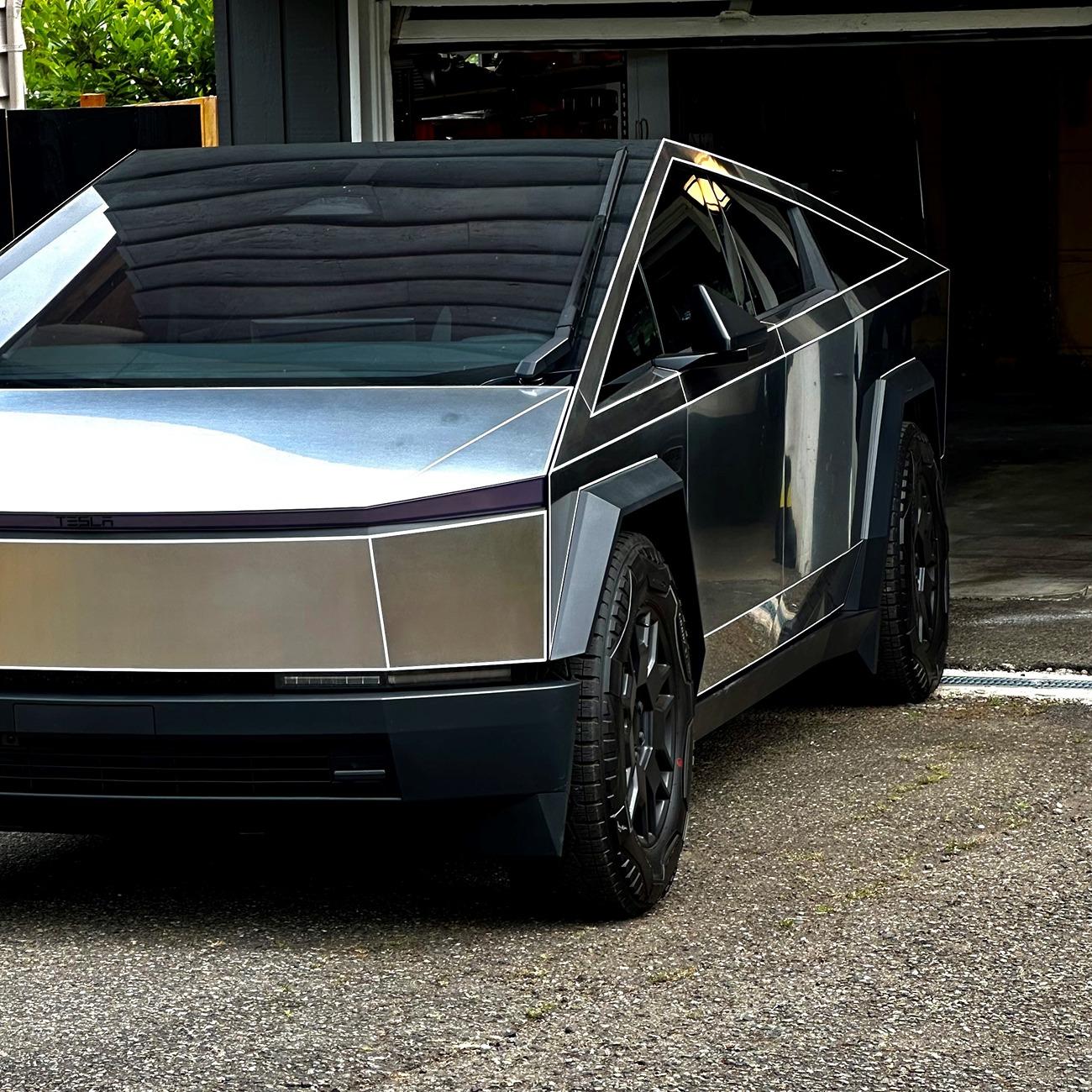 Tesla Cybertruck Daily random Cybertruck photos thread - Post Yours! 📸 🤳 Tron3