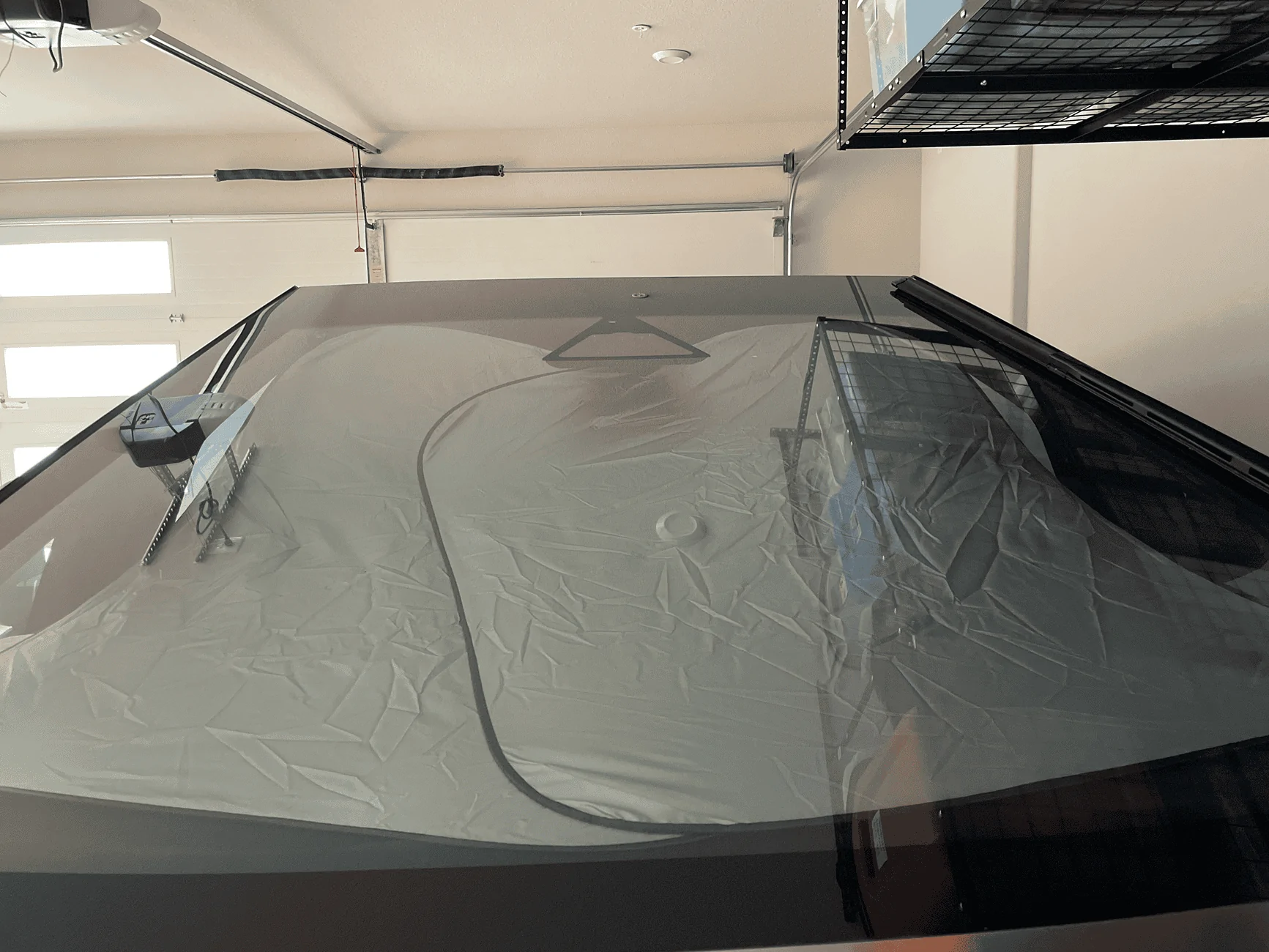 Tesla Cybertruck .... Who has found the best front windshield sun shade? (JULY-2024) 1722308108569-ac