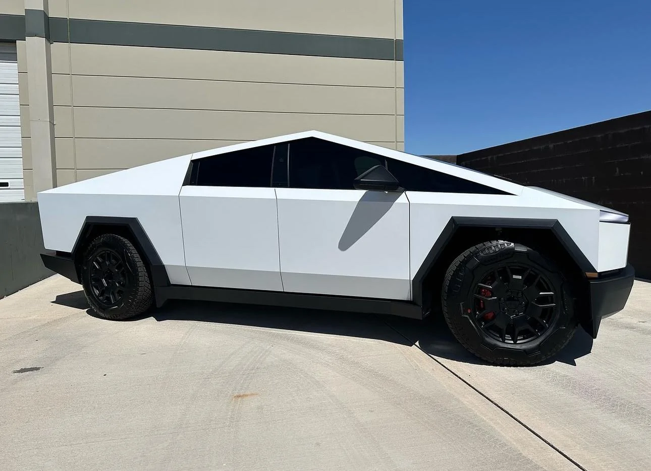 Tesla Cybertruck 🌟 PURE PPF SATIN SNOW WHITE Cyber Truck! IMG_4876