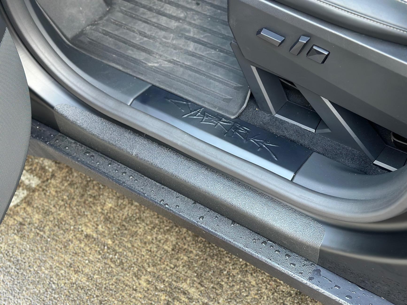 Tesla Cybertruck Soft trim plastic scratches easily IMG_9364
