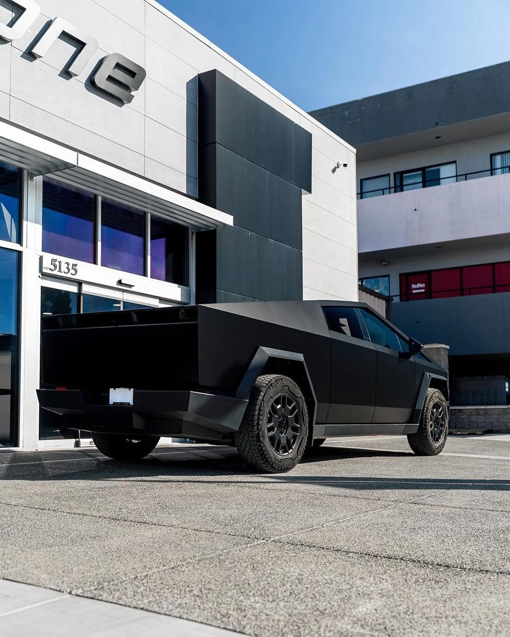Tesla Cybertruck BLACK Vinyl Wrap & PPF Cybertruck -- Photos & Videos 430482780_925626145685994_2236144025460399268_n