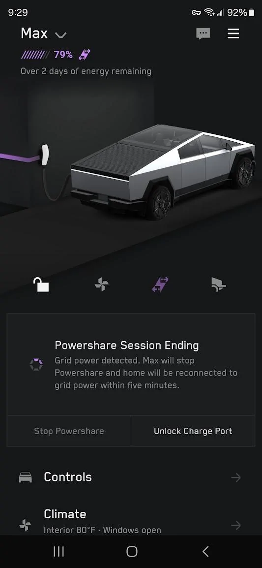 Tesla Cybertruck Minnesota tesla_cybertruck_powershare_first_time_use_back_to_grid_switch