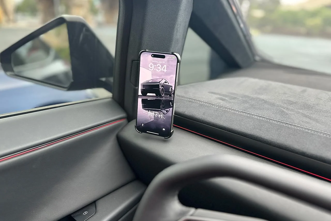 phone2.jpg