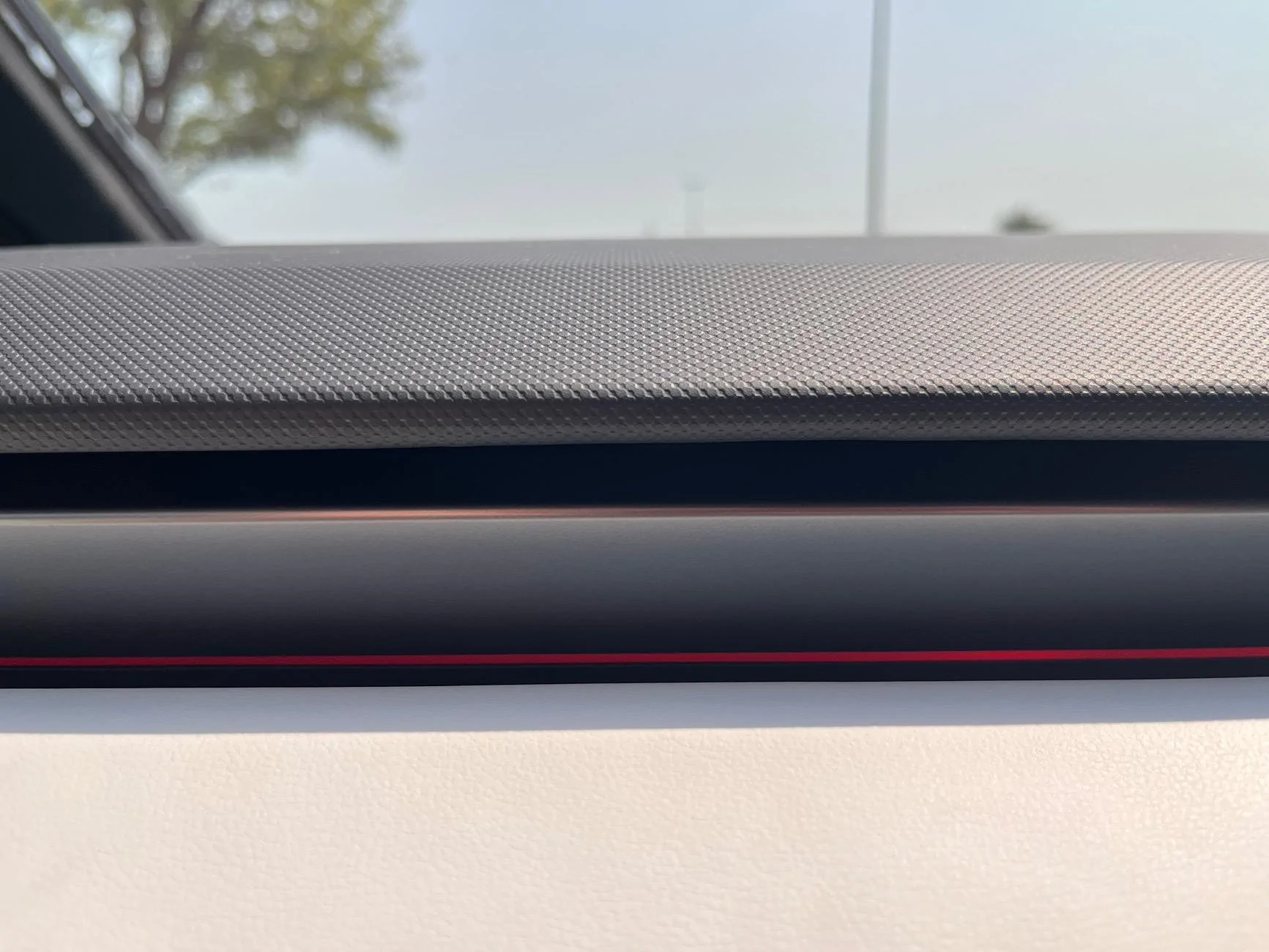 Tesla Cybertruck Front Dash Warping IMG_6646