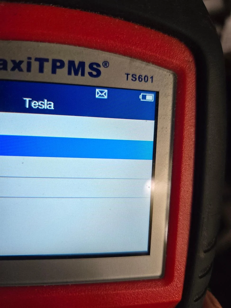 Tesla Cybertruck Aftermarket TPMS sensors? 1000003516
