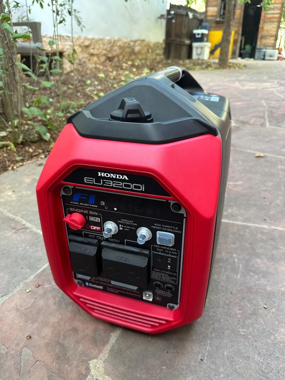 Tesla Cybertruck ADVICE - on a generator charge tempImageGLsIWg