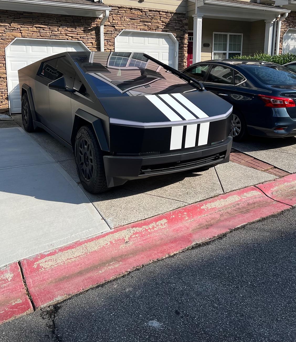 Tesla Cybertruck Daily random Cybertruck photos thread - Post Yours! 📸 🤳 IMG_8511