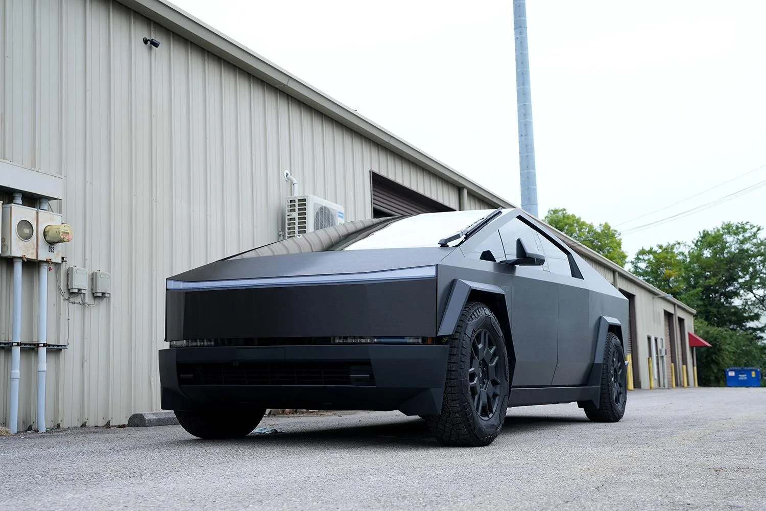 Tesla Cybertruck BLACK Vinyl Wrap & PPF Cybertruck -- Photos & Videos DSC08302
