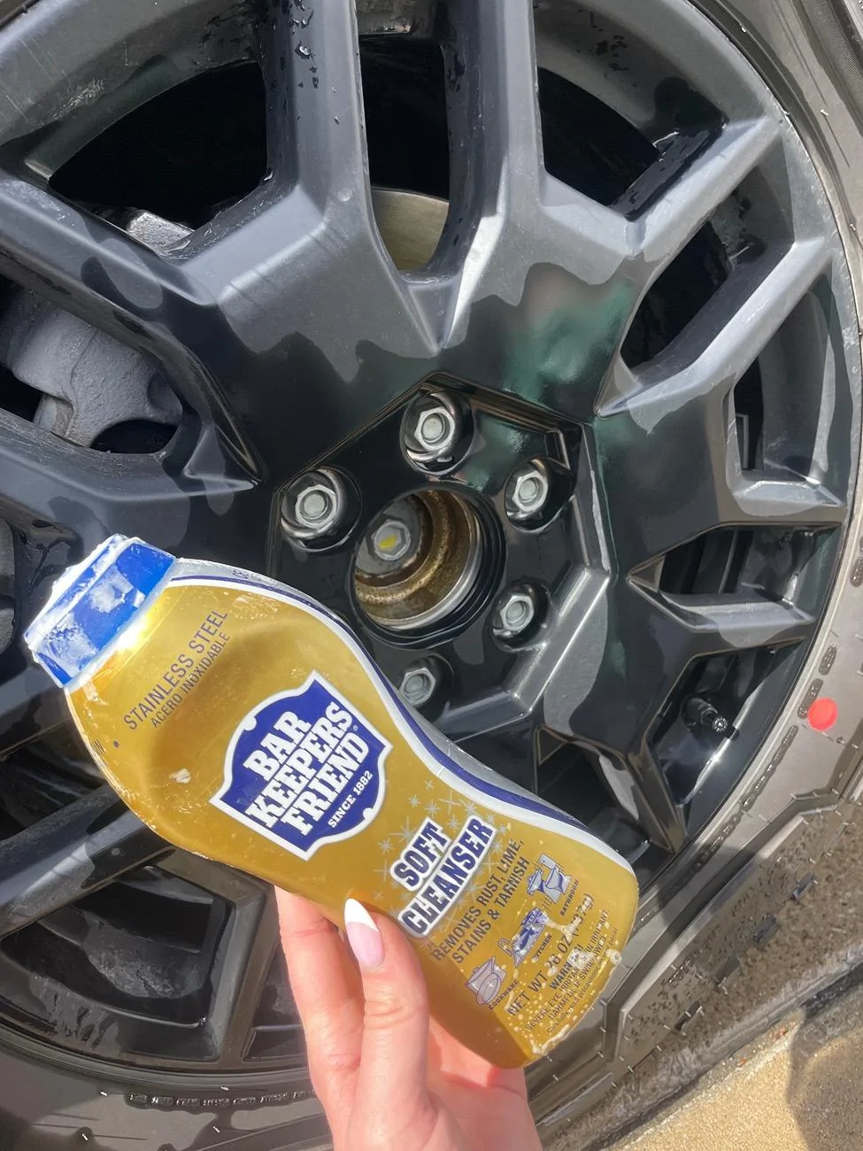 Tesla Cybertruck Removing RUST from Wheel Hub - Bar Keepers Friend IMG_4617