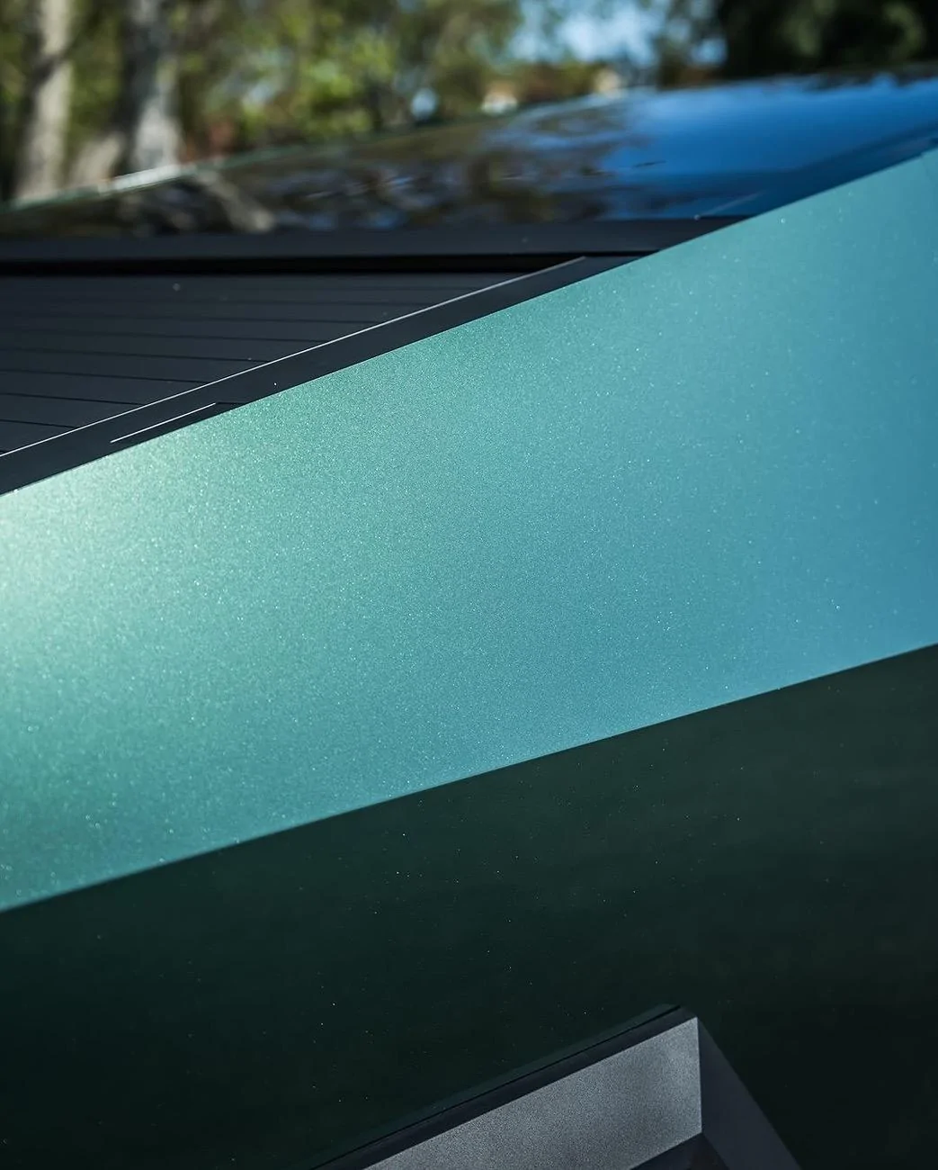 Tesla Cybertruck GREEN Vinyl Wrap & PPF Cybertruck -- Photos & Videos 447901418_18102806398409116_1626278710065129295_n