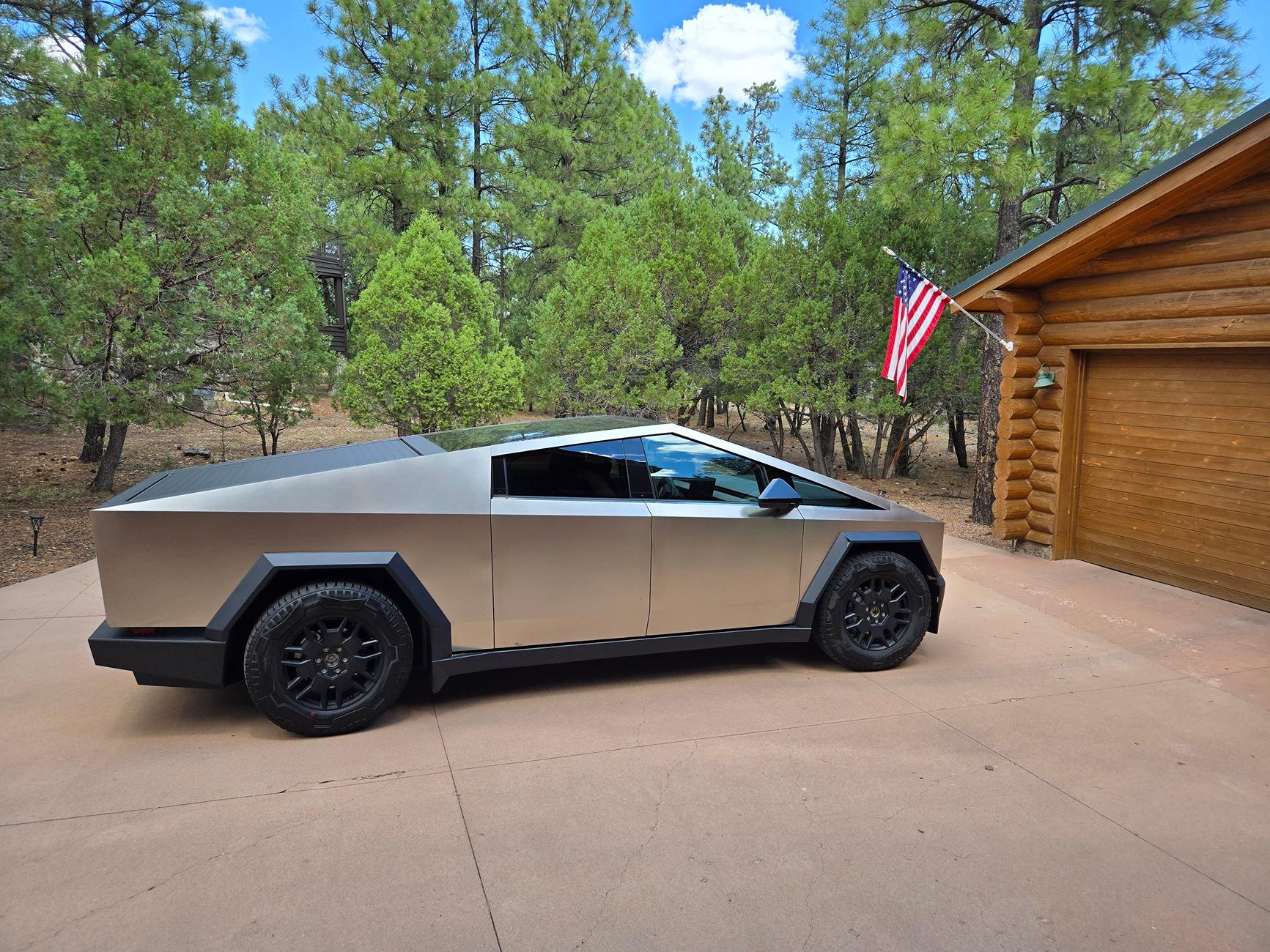 Tesla Cybertruck Resubmitting order and got vin within an hour 20240807_115147