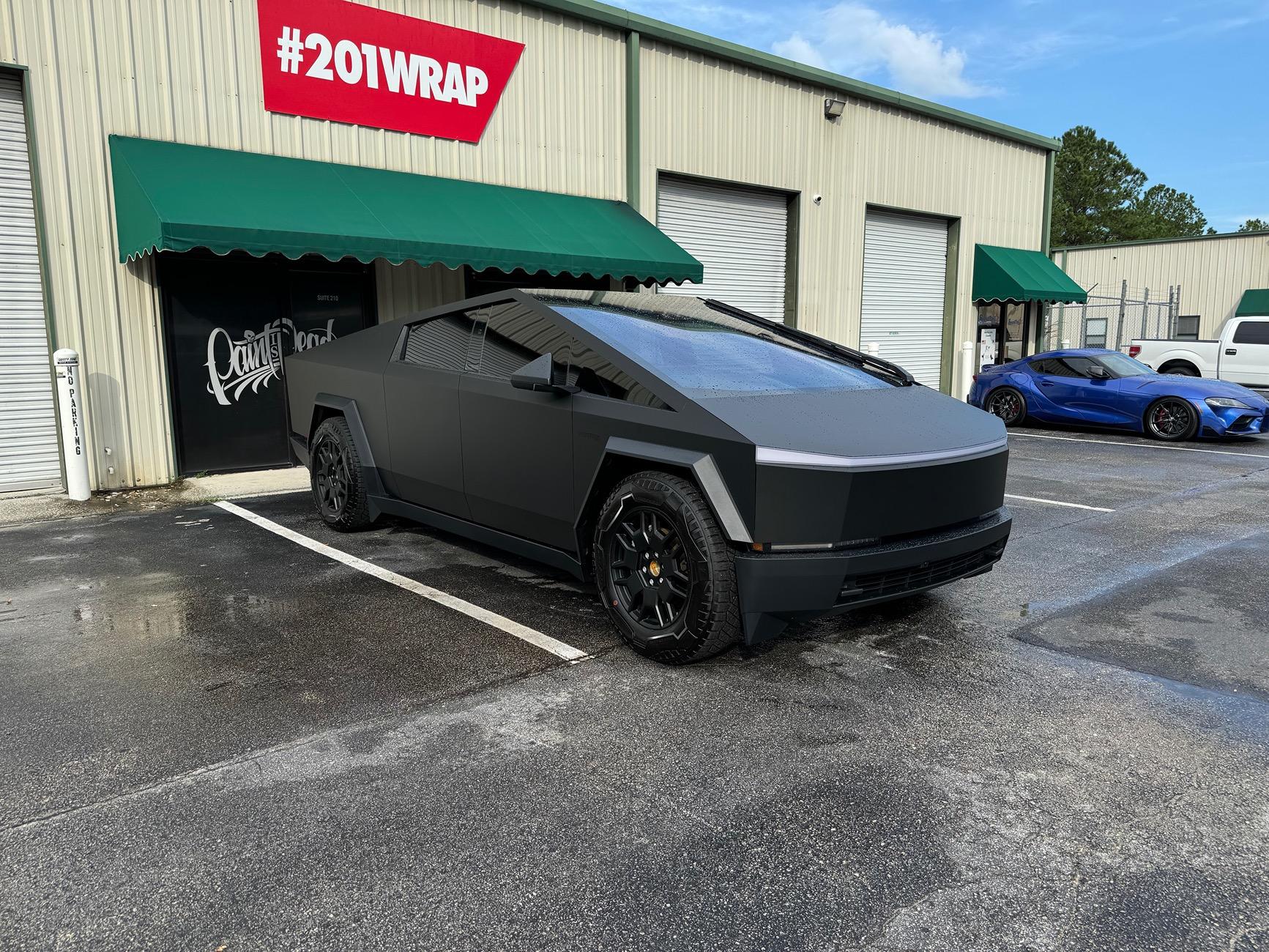Tesla Cybertruck Installing Built-in Radar Detector and Laser Jammers ? IMG_1712